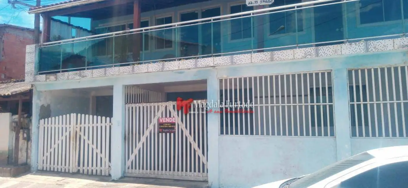 Foto 2 de Casa com 5 quartos à venda, 144m2 em Cabo Frio - RJ