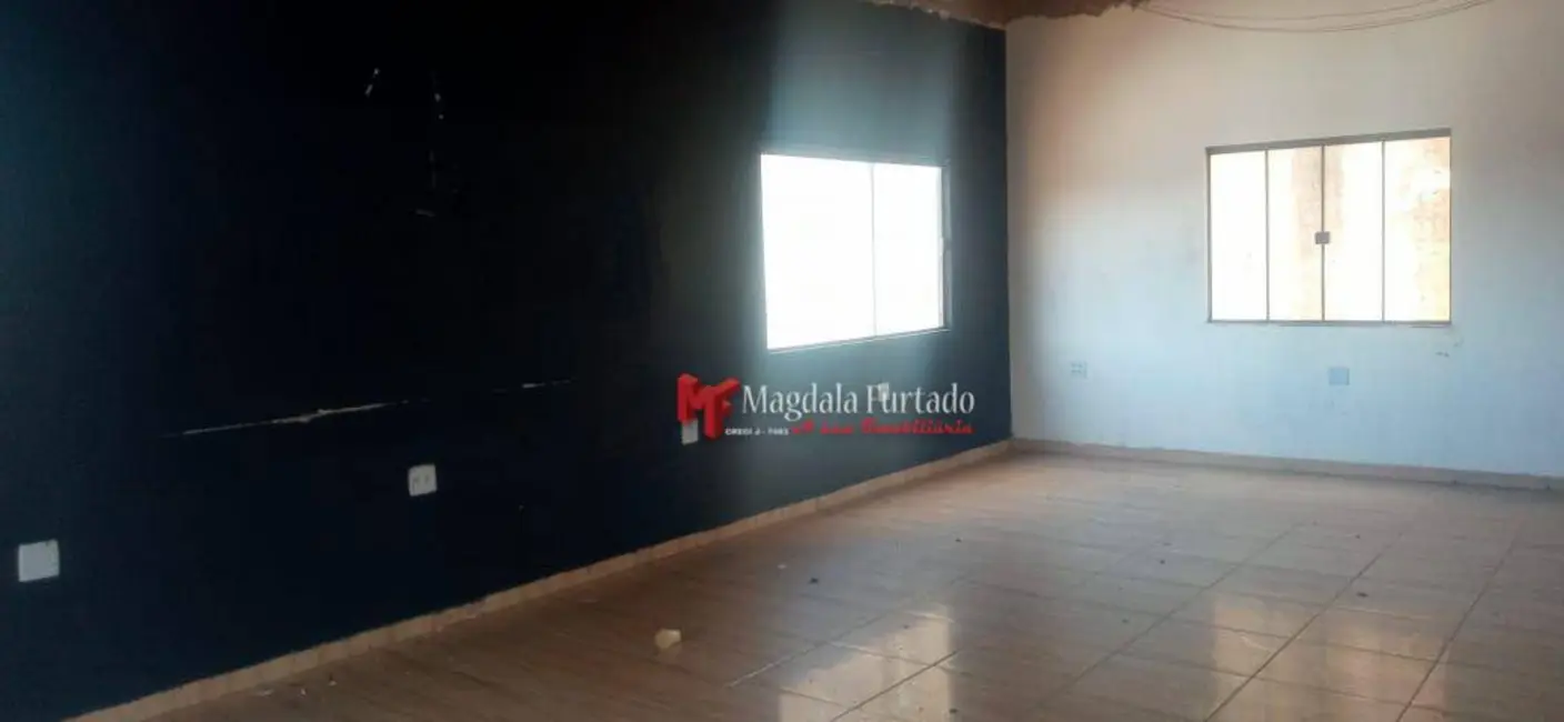 Casa com 3 quartos à venda, 525m2 em Cabo Frio - RJ - imagem 2 Foto 2 de Casa com 3 quartos à venda, 525m2 em Cabo Frio - RJ