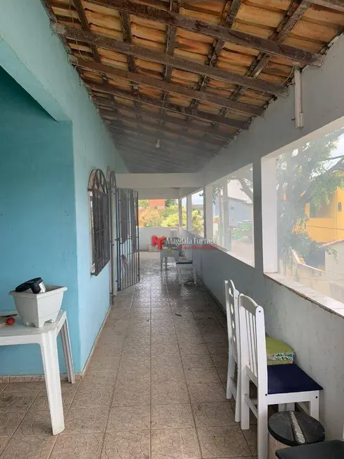 Foto 2 de Casa com 4 quartos à venda, 255m2 em Cabo Frio - RJ