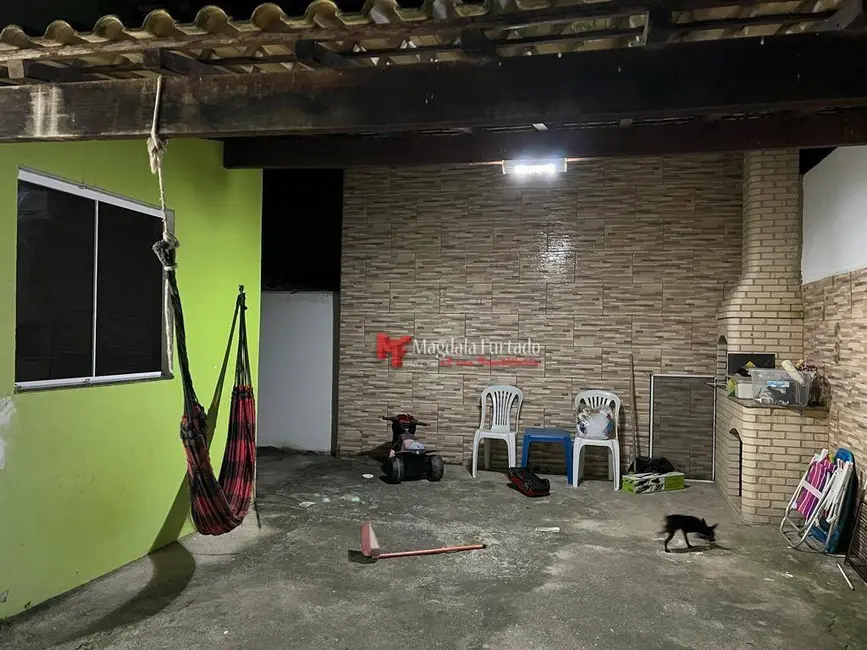 Foto 6 de Casa com 2 quartos à venda, 120m2 em Cabo Frio - RJ