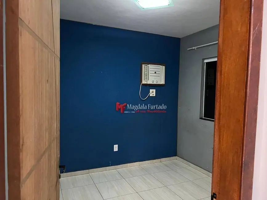 Foto 4 de Casa com 2 quartos à venda, 120m2 em Cabo Frio - RJ
