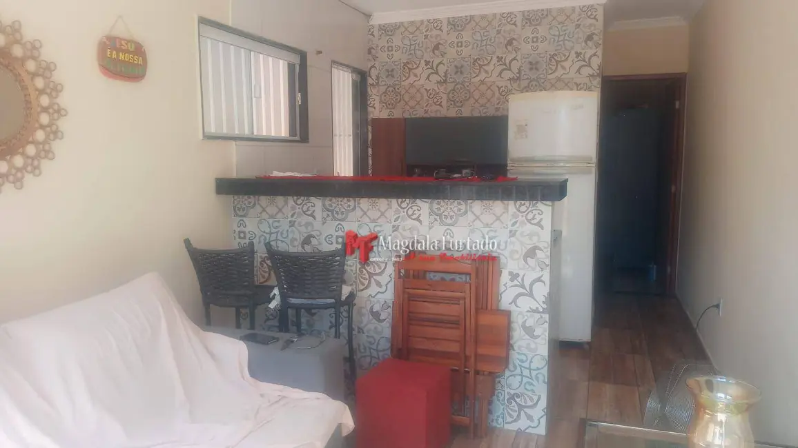 Casa com 1 quarto à venda, 68m2 em Cabo Frio - RJ - imagem 2 Foto 2 de Casa com 1 quarto à venda, 68m2 em Cabo Frio - RJ