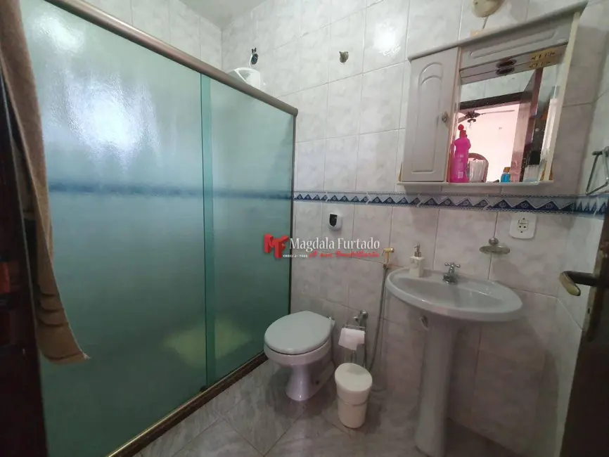 Foto 6 de Casa com 4 quartos à venda, 1350m2 em Cabo Frio - RJ