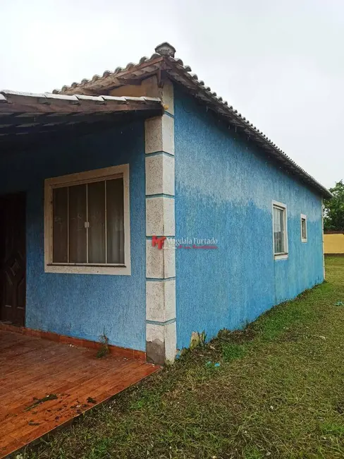 Casa com 3 quartos à venda, 500m2 em Cabo Frio - RJ - imagem 2 Foto 2 de Casa com 3 quartos à venda, 500m2 em Cabo Frio - RJ