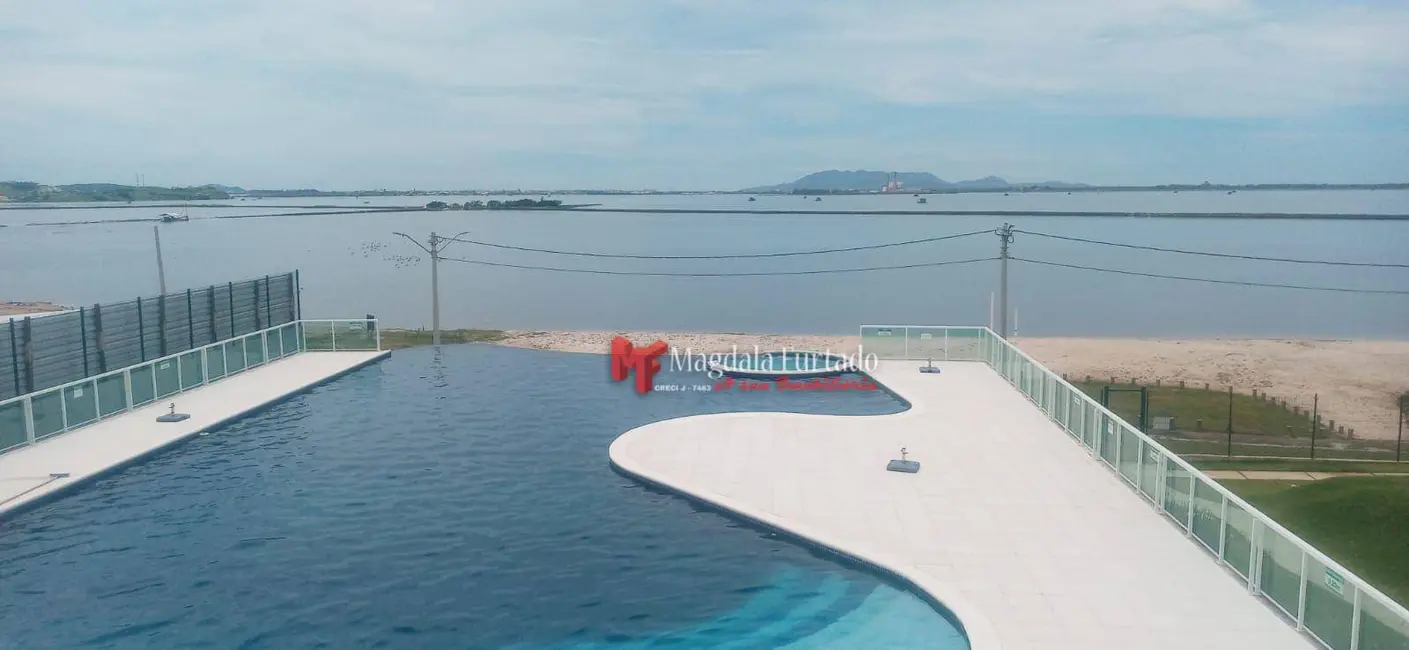 Foto 1 de Terreno / Lote à venda, 360m2 em Sao Pedro Da Aldeia - RJ