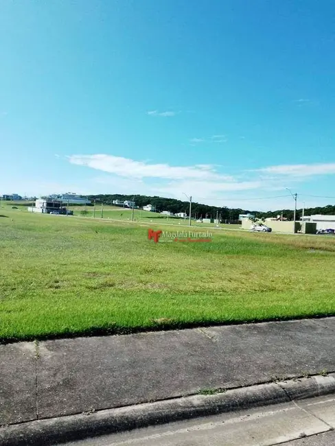 Foto 5 de Terreno / Lote à venda, 441m2 em Extensão do Bosque, Rio Das Ostras - RJ