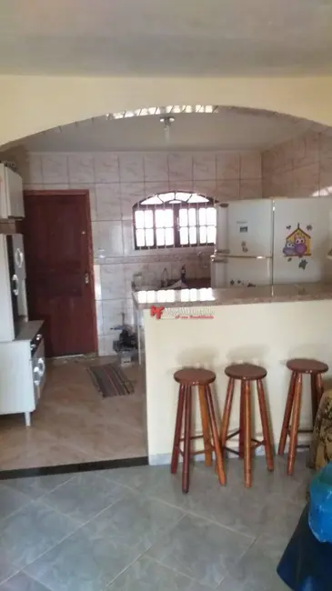 Foto 6 de Casa com 2 quartos à venda, 200m2 em Cabo Frio - RJ