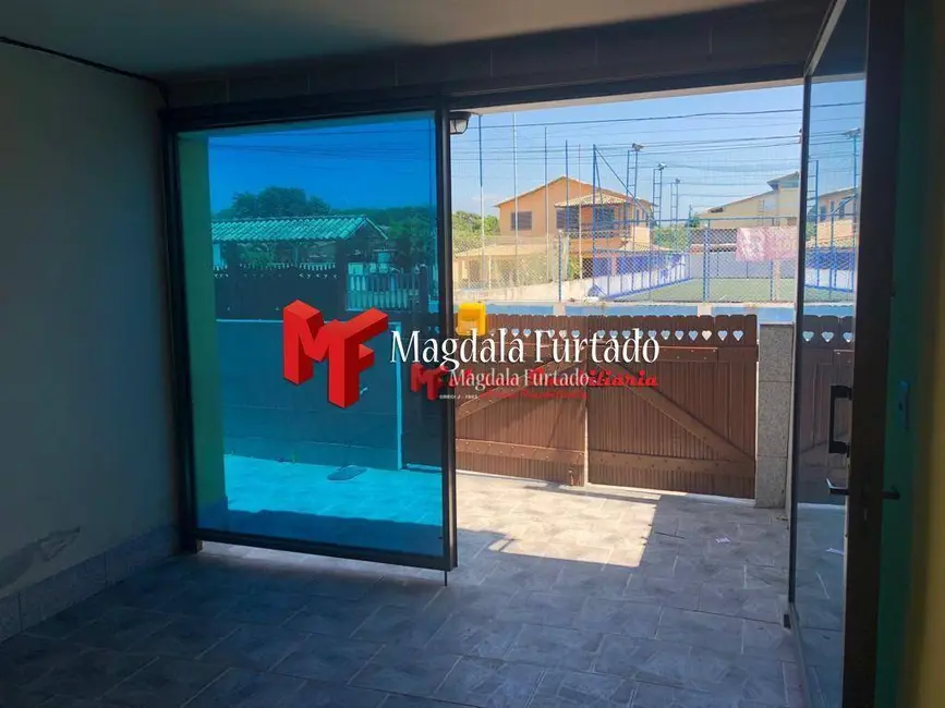 Foto 3 de Casa com 3 quartos à venda, 200m2 em Cabo Frio - RJ