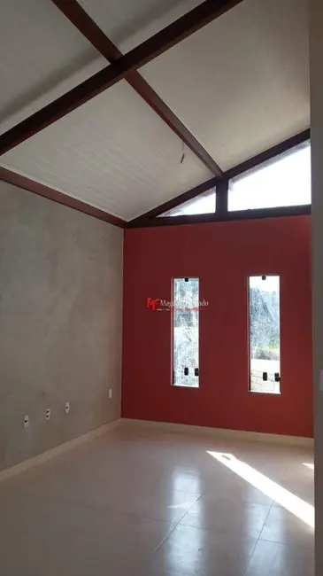 Foto 2 de Casa com 2 quartos à venda, 180m2 em Centro, Cabo Frio - RJ
