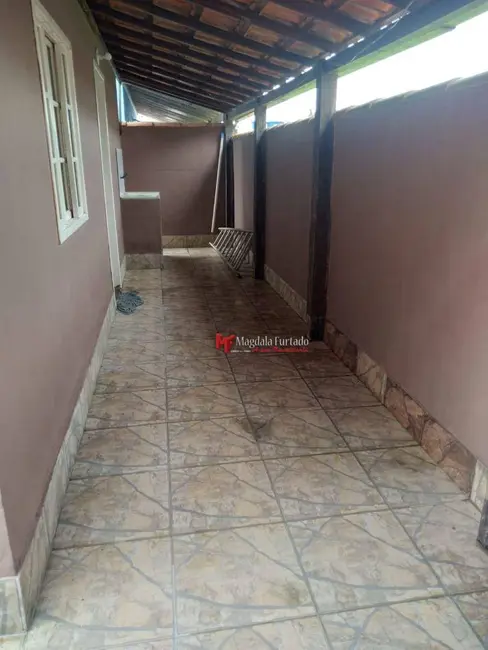 Casa com 2 quartos à venda, 100m2 em Cabo Frio - RJ - imagem 9 Foto 9 de Casa com 2 quartos à venda, 100m2 em Cabo Frio - RJ