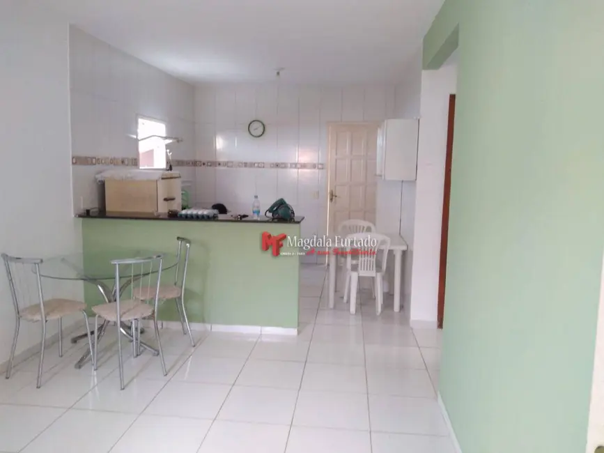Foto 1 de Casa com 2 quartos à venda, 100m2 em Cabo Frio - RJ