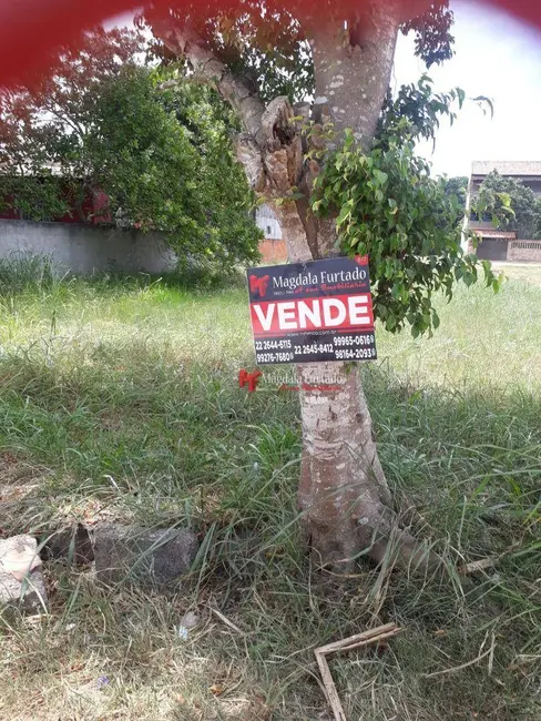Foto 1 de Terreno / Lote à venda, 300m2 em Cabo Frio - RJ