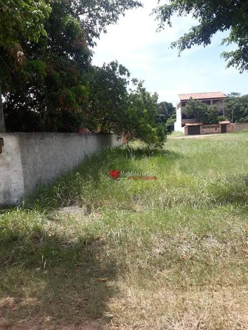 Foto 2 de Terreno / Lote à venda, 300m2 em Cabo Frio - RJ