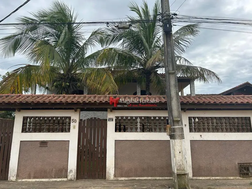 Foto 1 de Casa com 4 quartos à venda, 300m2 em Cabo Frio - RJ