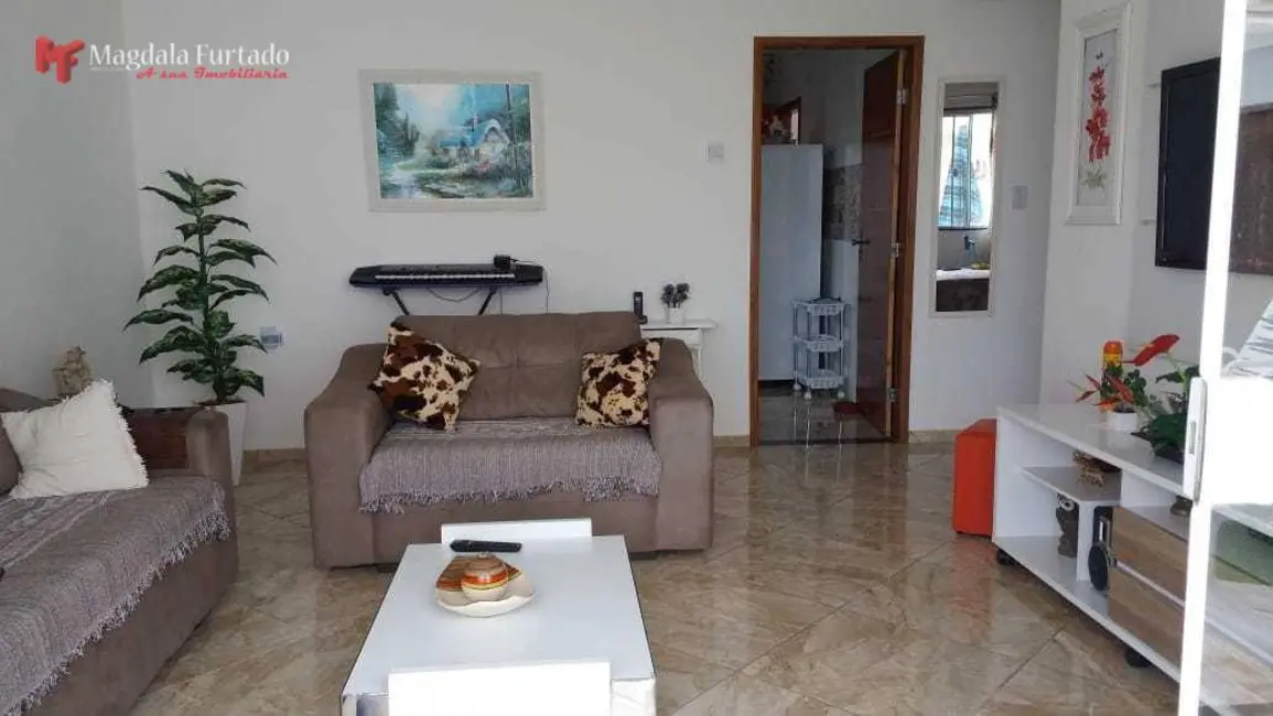 Casa com 2 quartos à venda, 250m2 em Cabo Frio - RJ - imagem 4 Foto 4 de Casa com 2 quartos à venda, 250m2 em Cabo Frio - RJ