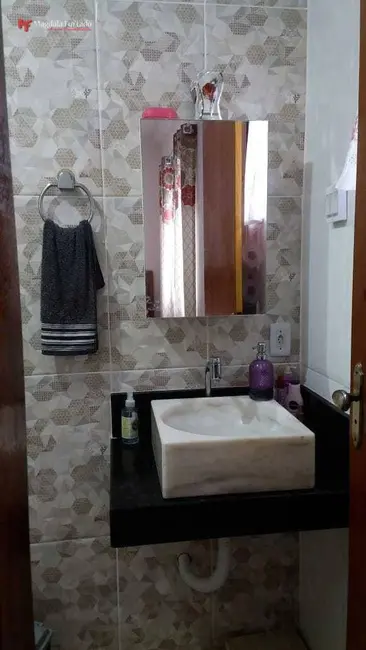 Casa com 2 quartos à venda, 250m2 em Cabo Frio - RJ - imagem 9 Foto 9 de Casa com 2 quartos à venda, 250m2 em Cabo Frio - RJ