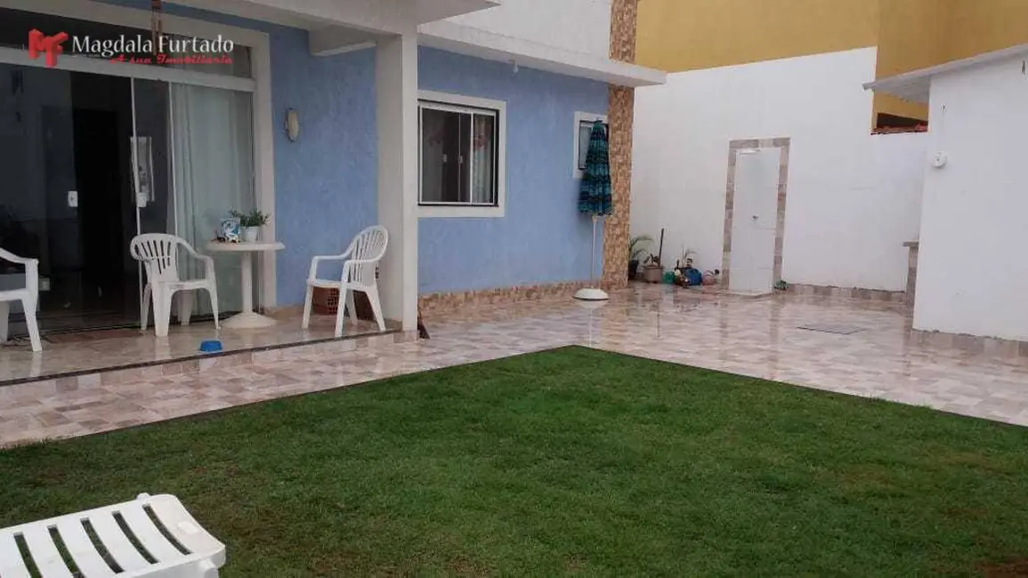 Casa com 2 quartos à venda, 250m2 em Cabo Frio - RJ - imagem 3 Foto 3 de Casa com 2 quartos à venda, 250m2 em Cabo Frio - RJ