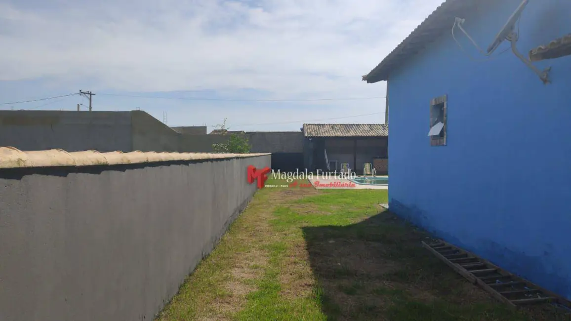 Foto 5 de Casa com 2 quartos à venda, 420m2 em Cabo Frio - RJ