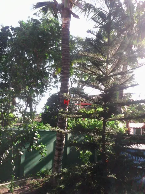 Foto 2 de Casa com 3 quartos à venda, 720m2 em Cabo Frio - RJ