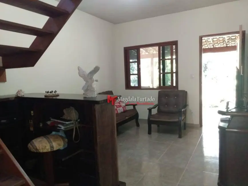 Foto 4 de Casa com 2 quartos à venda, 360m2 em Cabo Frio - RJ