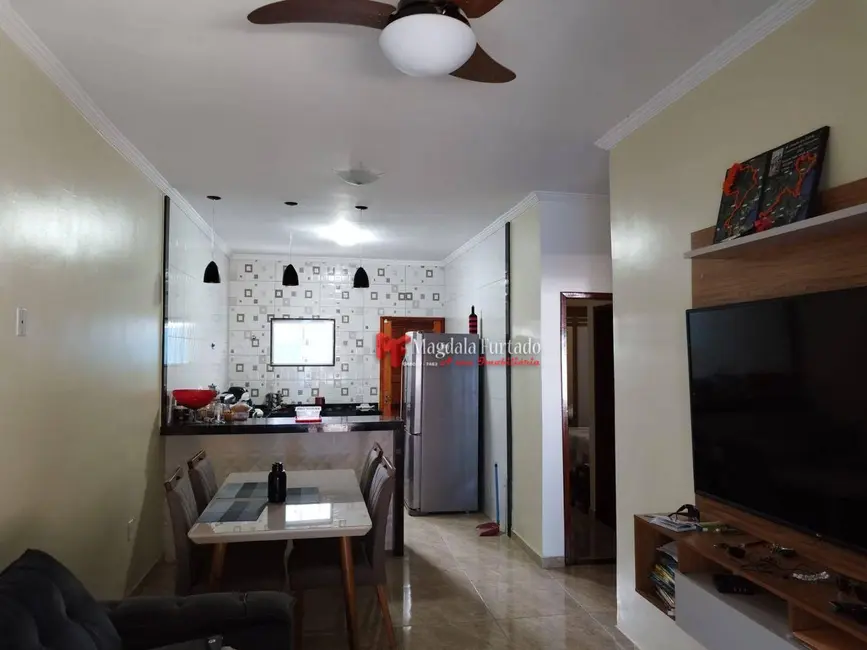 Foto 5 de Casa com 2 quartos à venda, 180m2 em Cabo Frio - RJ