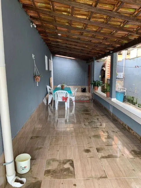 Foto 8 de Casa com 2 quartos à venda, 300m2 em Cabo Frio - RJ