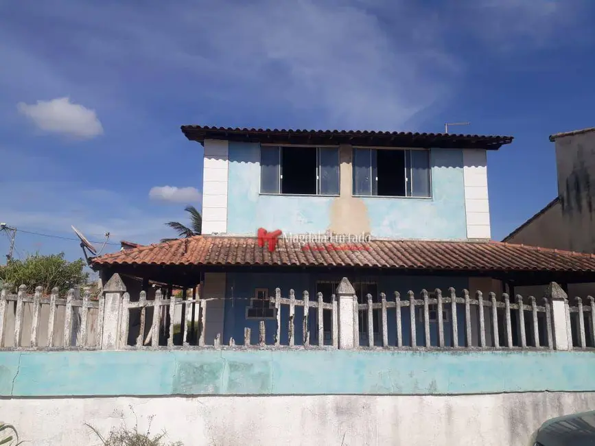 Foto 1 de Casa com 2 quartos à venda, 600m2 em Cabo Frio - RJ