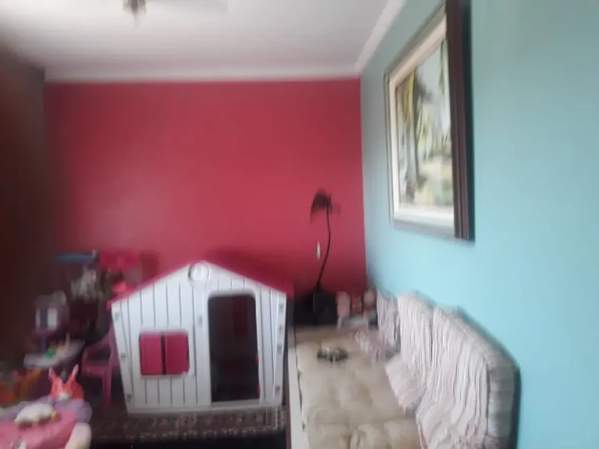 Foto 3 de Casa com 5 quartos à venda, 720m2 em Cabo Frio - RJ