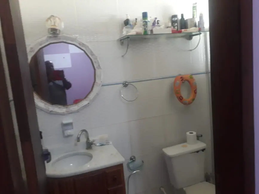 Foto 6 de Casa com 5 quartos à venda, 720m2 em Cabo Frio - RJ