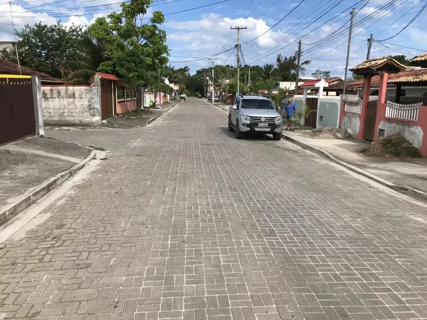 Foto 4 de Casa com 4 quartos à venda, 130m2 em Cabo Frio - RJ