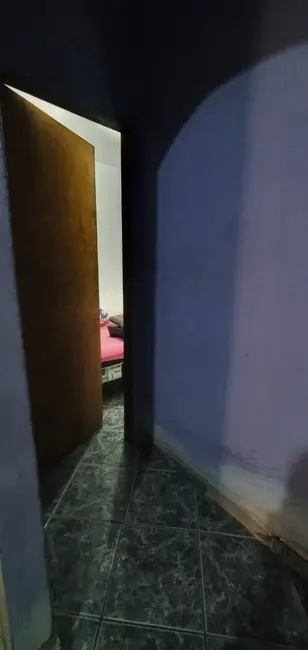 Foto 5 de Casa com 4 quartos à venda, 130m2 em Cabo Frio - RJ