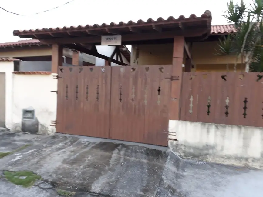 Casa com 2 quartos à venda, 180m2 em Cabo Frio - RJ - imagem 1 Foto 1 de Casa com 2 quartos à venda, 180m2 em Cabo Frio - RJ