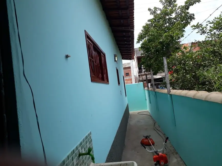 Foto 9 de Casa com 2 quartos à venda, 150m2 em Cabo Frio - RJ