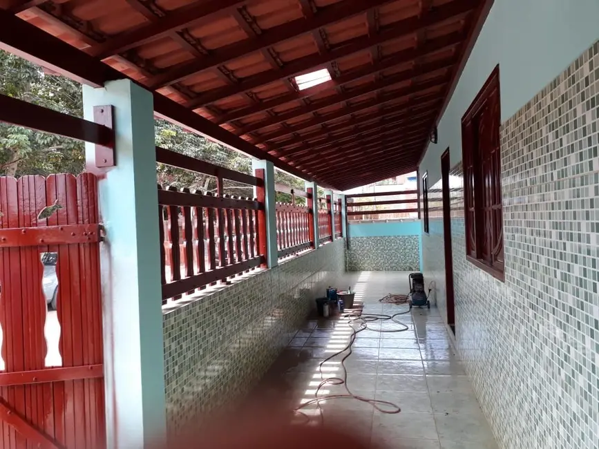 Foto 3 de Casa com 2 quartos à venda, 150m2 em Cabo Frio - RJ