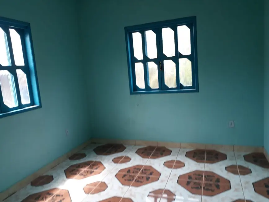 Foto 5 de Casa com 2 quartos à venda, 150m2 em Cabo Frio - RJ