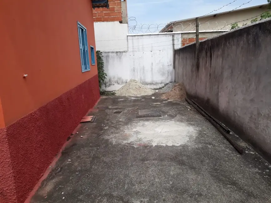 Foto 8 de Casa com 2 quartos à venda, 150m2 em Cabo Frio - RJ