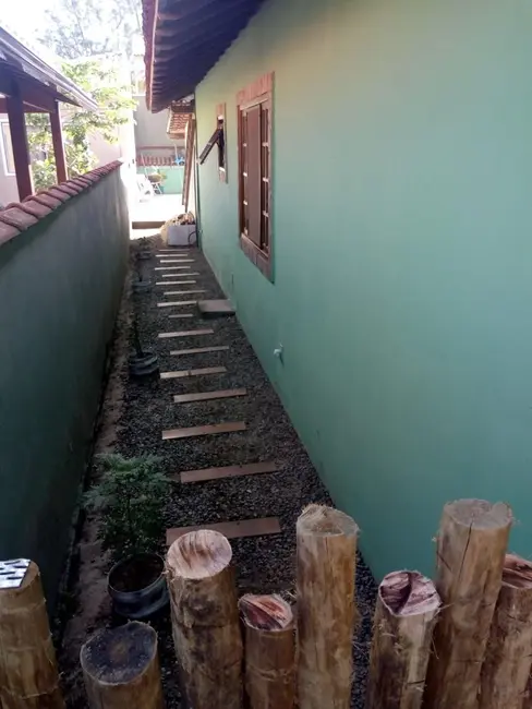 Foto 9 de Casa com 3 quartos à venda, 360m2 em Cabo Frio - RJ