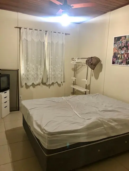 Foto 4 de Casa com 3 quartos à venda, 485m2 em Cabo Frio - RJ