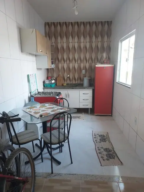 Foto 3 de Casa com 1 quarto à venda, 52m2 em Cabo Frio - RJ