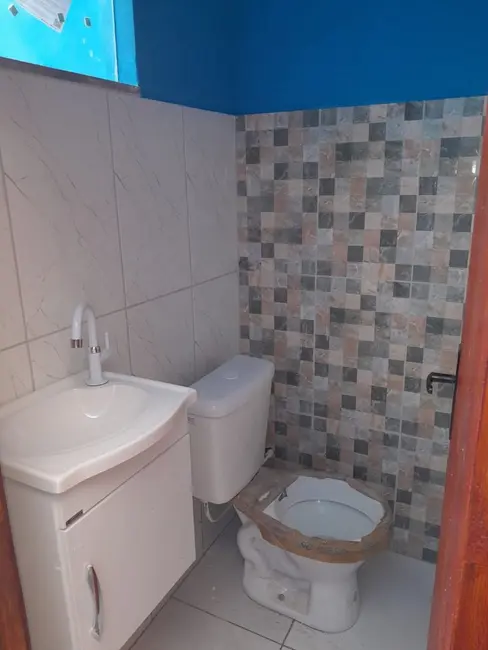 Foto 9 de Casa com 1 quarto à venda, 52m2 em Cabo Frio - RJ