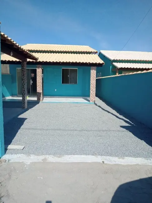 Foto 1 de Casa com 2 quartos à venda, 140m2 em Cabo Frio - RJ