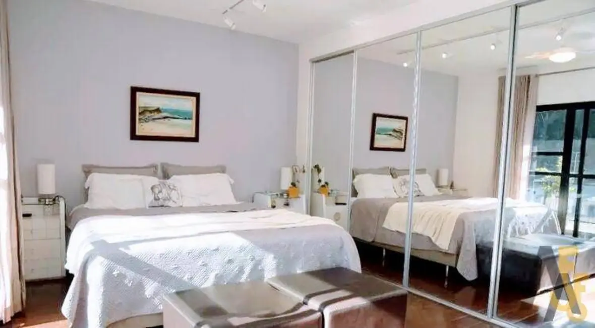 Foto 8 de Apartamento com 5 quartos à venda, 240m2 em Rio De Janeiro - RJ