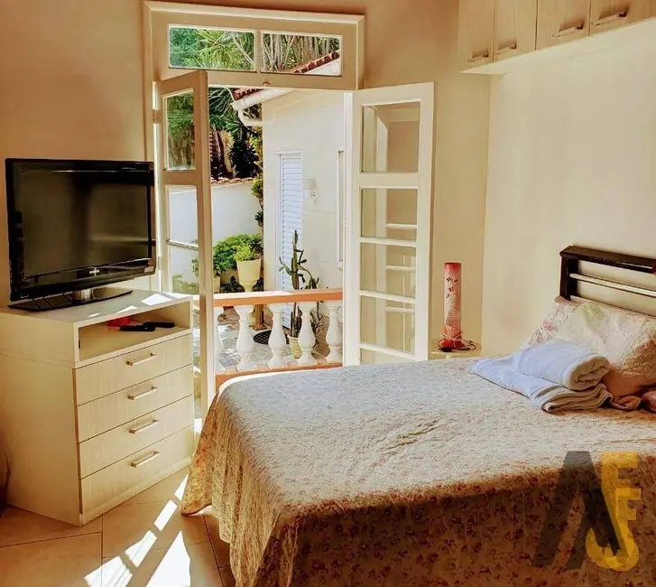 Casa com 3 quartos à venda, 250m2 em Taquara, Rio De Janeiro - RJ - imagem 7 Foto 7 de Casa com 3 quartos à venda, 250m2 em Taquara, Rio De Janeiro - RJ