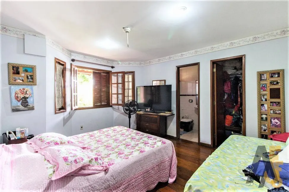Casa de Condomínio com 5 quartos à venda, 360m2 em Anil, Rio De Janeiro - RJ - imagem 8 Foto 8 de Casa de Condomínio com 5 quartos à venda, 360m2 em Anil, Rio De Janeiro - RJ
