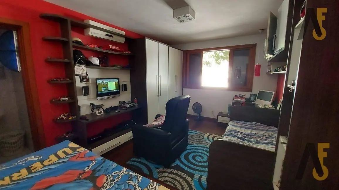 Casa com 3 quartos à venda, 226m2 em Pechincha, Rio De Janeiro - RJ - imagem 5 Foto 5 de Casa com 3 quartos à venda, 226m2 em Pechincha, Rio De Janeiro - RJ