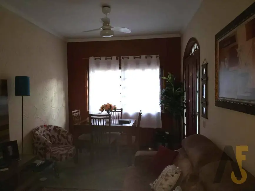 Casa com 3 quartos à venda, 110m2 em Praça Seca, Rio De Janeiro - RJ - imagem 4 Foto 4 de Casa com 3 quartos à venda, 110m2 em Praça Seca, Rio De Janeiro - RJ