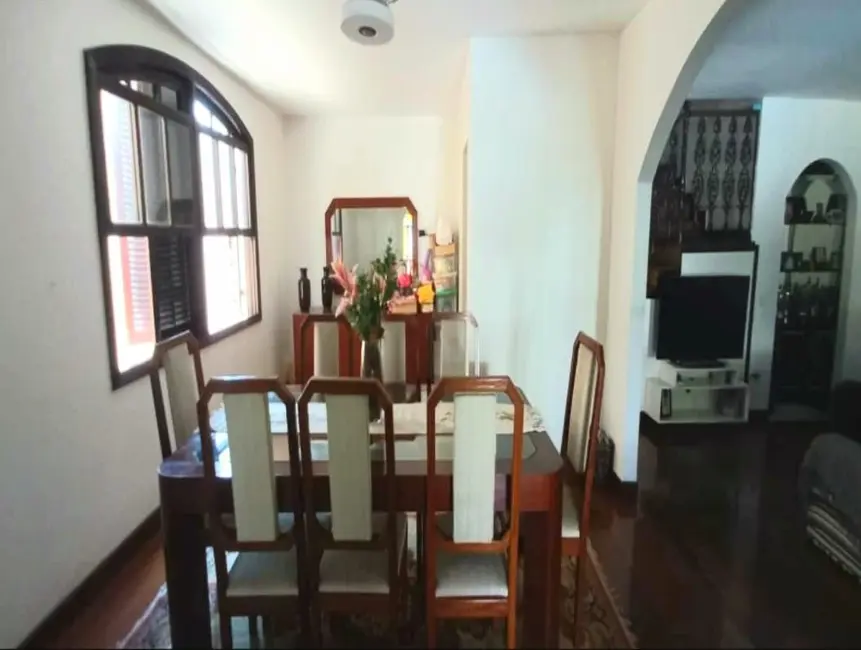 Foto 6 de Casa com 4 quartos à venda, 1000m2 em Rio De Janeiro - RJ