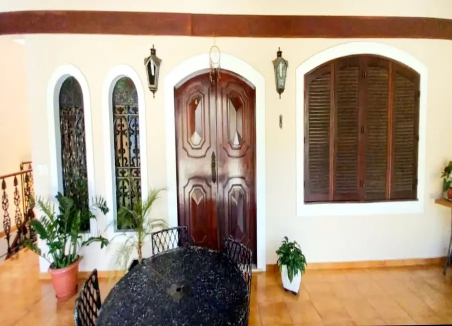 Foto 2 de Casa com 4 quartos à venda, 1000m2 em Rio De Janeiro - RJ
