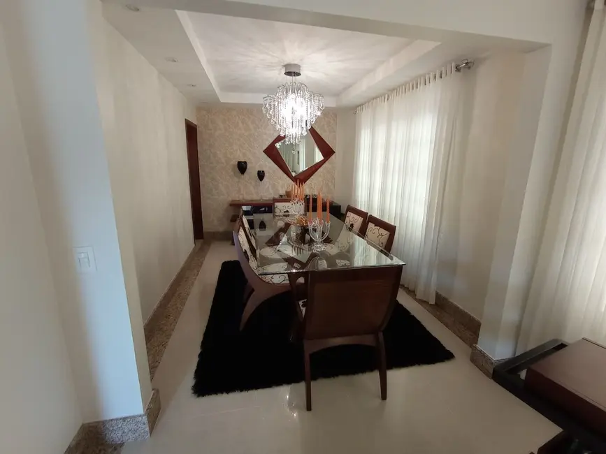 Foto 2 de Casa de Condomínio com 5 quartos à venda, 460m2 em Anil, Rio De Janeiro - RJ