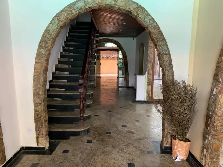 Casa com 3 quartos à venda, 420m2 em Anil, Rio De Janeiro - RJ - imagem 7 Foto 7 de Casa com 3 quartos à venda, 420m2 em Anil, Rio De Janeiro - RJ